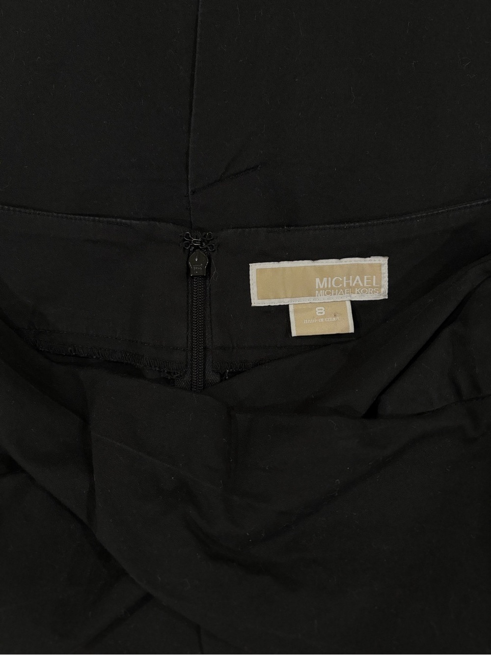 Michael Kors Ruched Pencil Skirt | Size 8 | Black - Picture 3 of 3